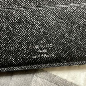 Louis Vuitton Mens Wallet